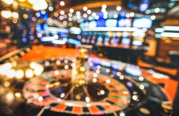 Fa Cai Shen Deluxe slot interface on mikototo login mobile app with cascading reels